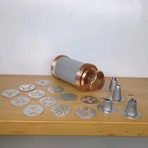 Vintage Mirro Aluminum Cookie & Pastry Press with 12 Discs And 4 Tips